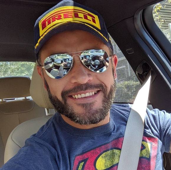 carlos_esquivel